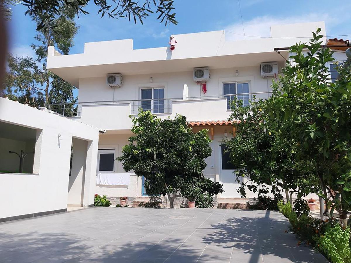 Vila Geri Ksamil Exterior photo